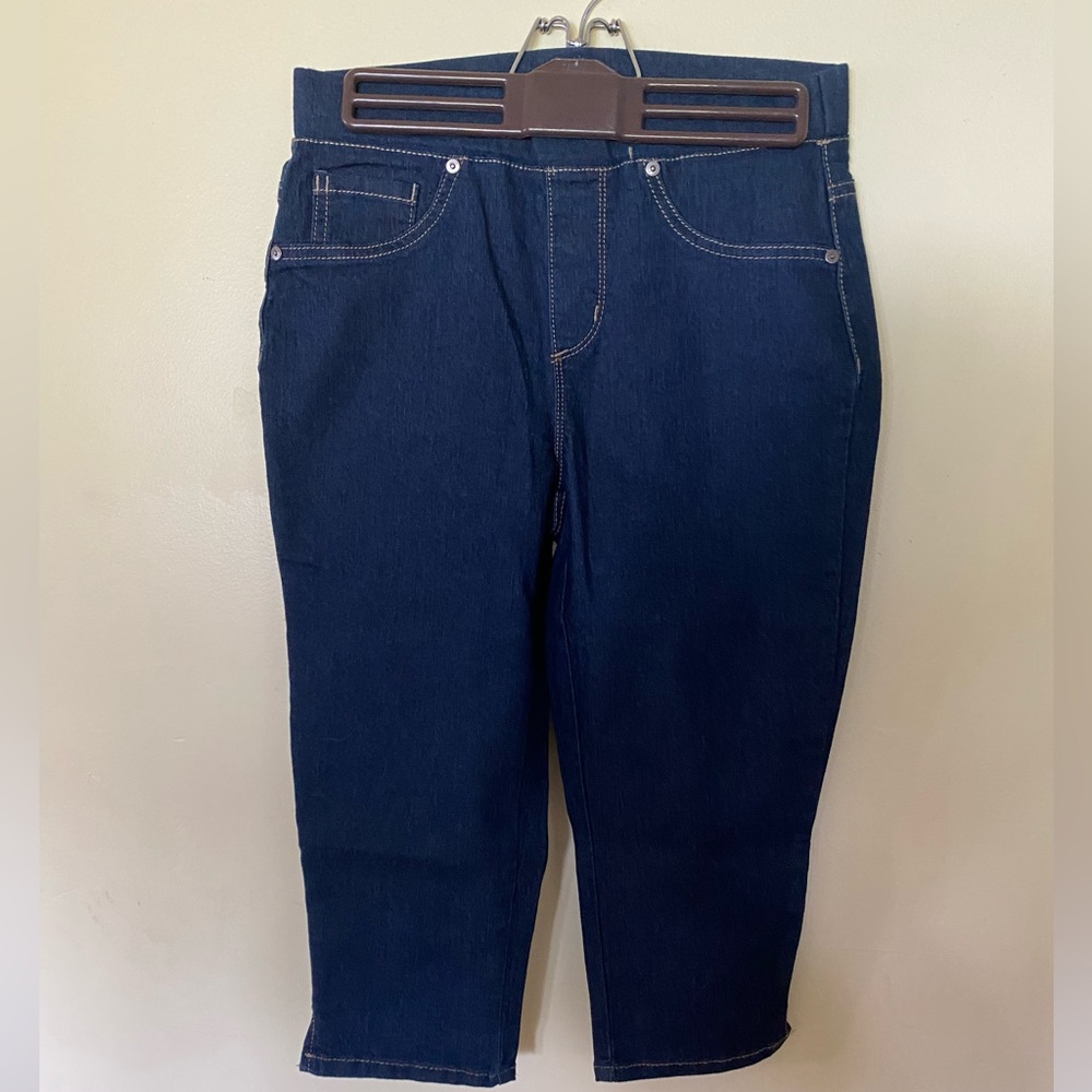 Architect NWOT Denim Capri Jeans-PS